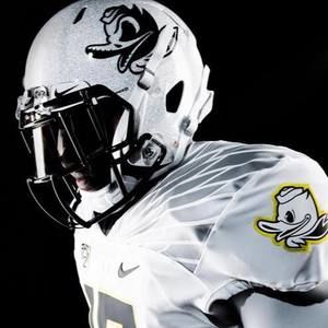 Meet your Posher, Logan